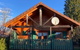 Camping-Chalets La Faviere